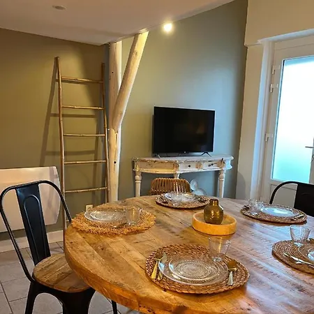 Ma A La De Dunkerque, Duplex Bord De Acces Direct En Rdc, Malo Les Bains