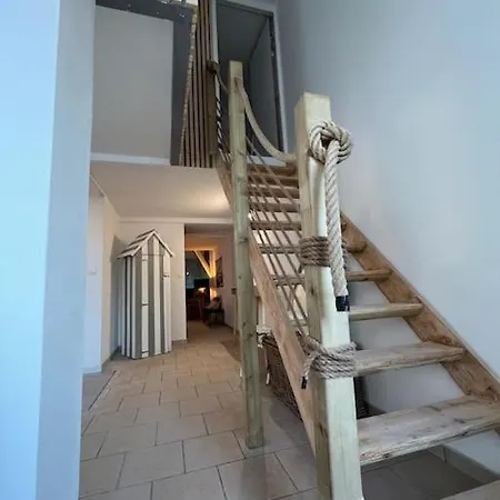 Apartment Ma A La De Dunkerque, Duplex Bord De Acces Direct En Rdc, Malo Les Bains Dunkirk