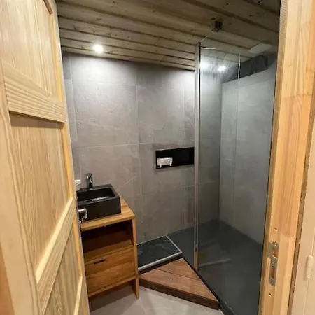 Ma A La De Dunkerque, Duplex Bord De Acces Direct En Rdc, Malo Les Bains Dunkirk